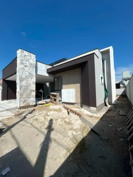 RESIDENCIAL BROWN HOUSE