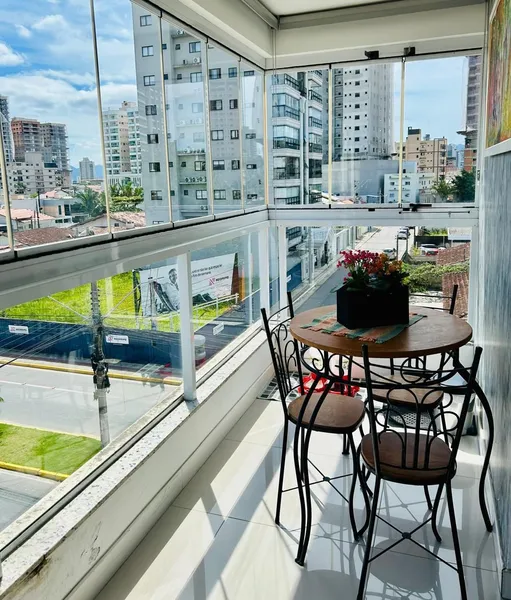 APARTAMENTO A 320 METROS DO MAR EM PORTO BELO