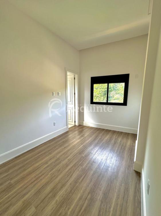 quinta imagem imóvel