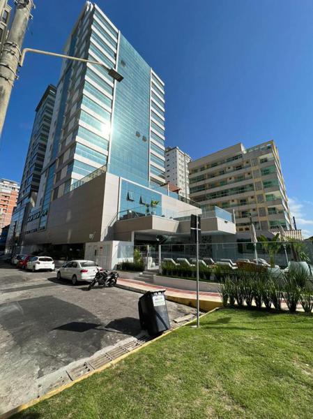 APARTAMENTO FRENTE MAR PARA VENDA EM MEIA PRAIA