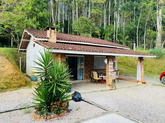 SITIO A VENDA EM TIJUCAS