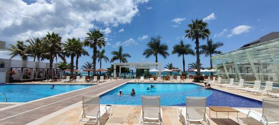 APARTAMENTO FRENTE MAR EM MEIA PRAIA