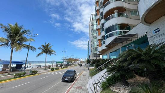 LINDO APARTAMENTO FRENTE MAR