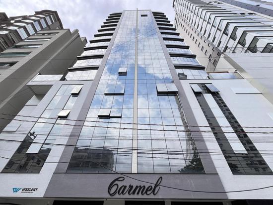 APARTAMENTO QUADRA MAR EM MEIA PRAIA
