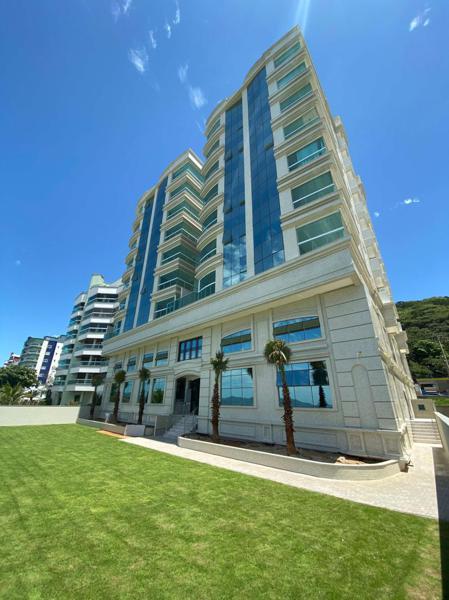 APARTAMENTO MOBILIADO E DECORADO PÉ NA AREIA