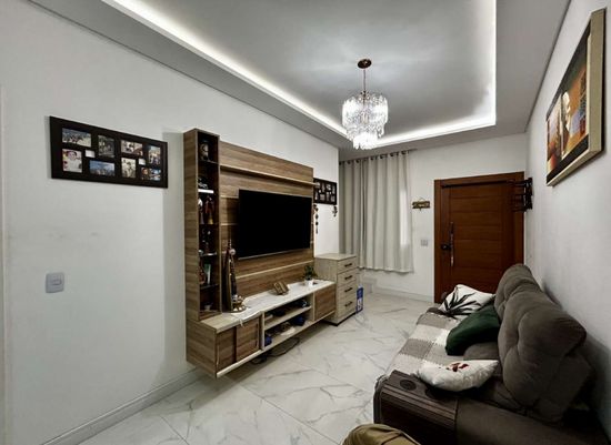 CASA GEMINADA MOBILIADA 2 SUITES