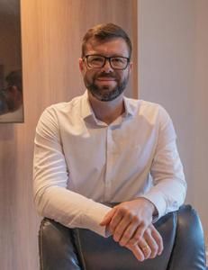 Gabriel Luis Engster