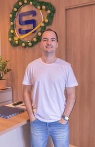 Eduardo F. D. Zanchet