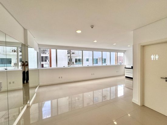 SALA 807 ED. SIFRAMAR PLATINUM EXECUTIVE