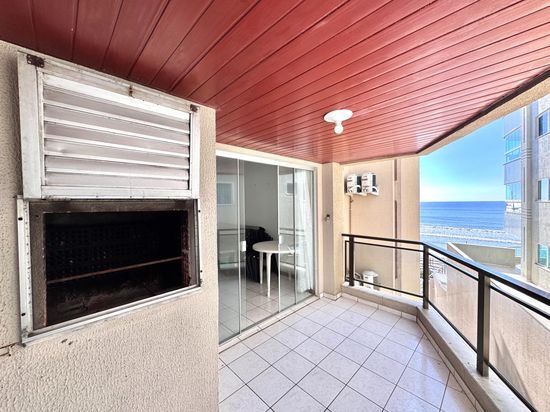 APTO LATERAL MAR - 3 DORM - PREDIO FRENTE MAR