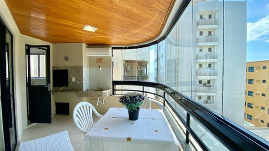 PRÉDIO FRENTE MAR | APARTAMENTO NA LATERAL