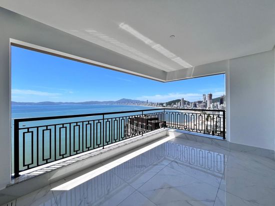 APARTAMENTO COM 3 SUÍTES VISTA MAR, CENTRO
