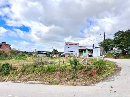 TERRENO - VIABILIDADE PARA SOBRADO E GALPÃO