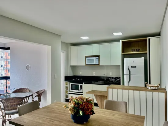 APARTAMENTO 2 SUÍTES 2 VAGAS
