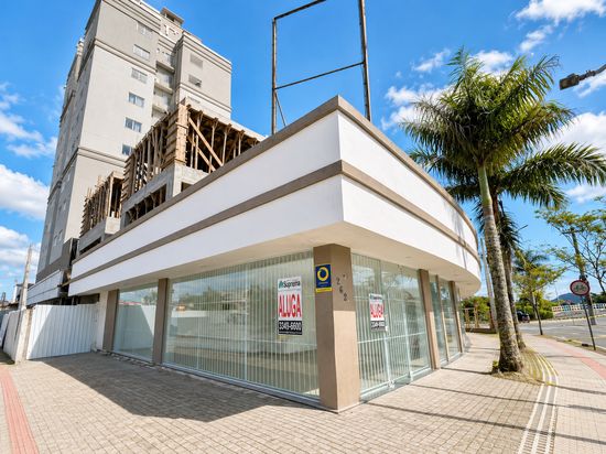 SALA TERREA NO SAO VICENTE, 76M²