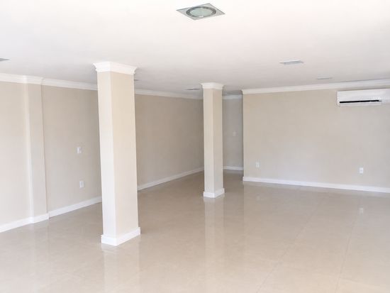 SALA COMERCIAL EM BALNEARIO CAMBORIU, 68M²