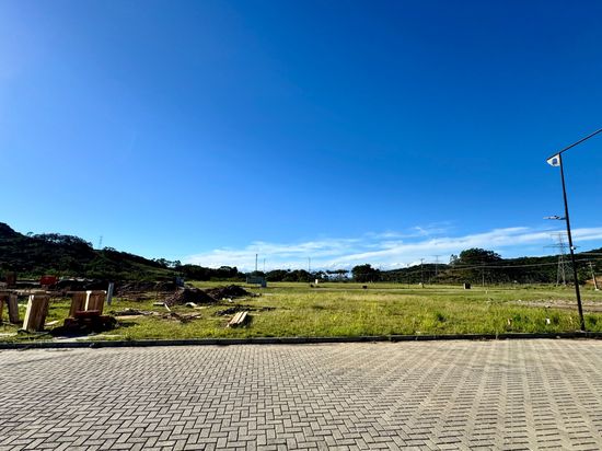 TERRENO COMERCIAL NO RIO DO MEIO