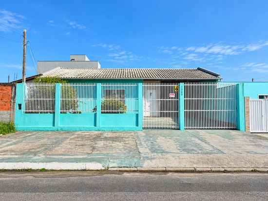 CASA NO SANTA REGINA, 3 DORMITORIOS, 190M²