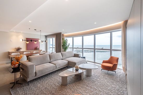 DUPLEX COM 3 SUÍTES, NA FAZENDA, 329M²