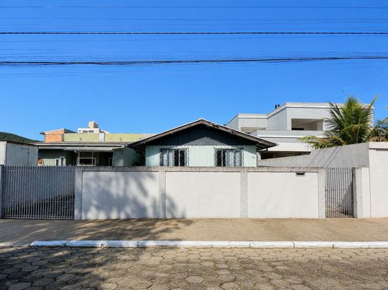 CASA NO BAIRRO DOM BOSCO, LOTE COM 300M²