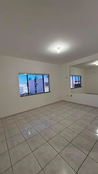 APARTAMENTO CENTRO