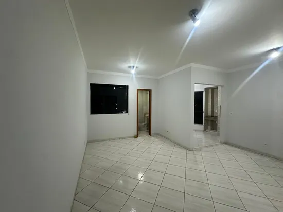 APARTAMENTO CENTRO