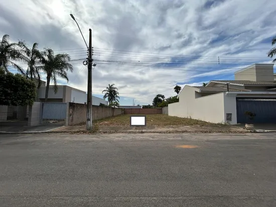 TERRENO NO JARDIM RIVA!