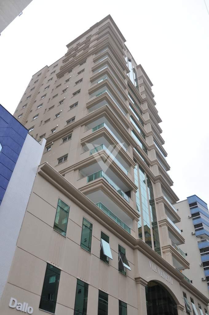 Via Veneto - Via Veneto - torre em Meia Praia