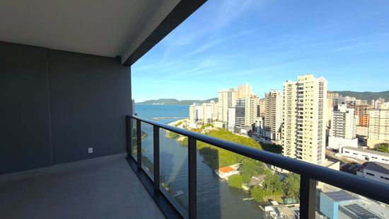APARTAMENTO QUADRA MAR COM VISTA TOTAL DO MAR